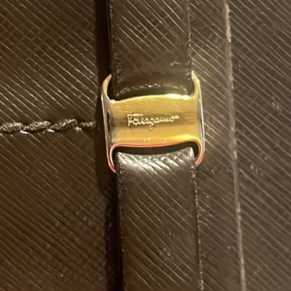 Salvatore Ferragamo brown wallet - Picture 4 of 15